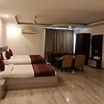 Hotel Embassy International